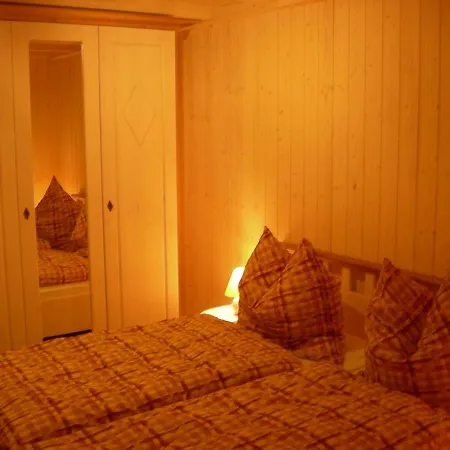 Baabe-strandhaus Semesterbostad