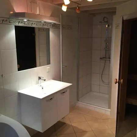 Baabe-strandhaus Semesterbostad *